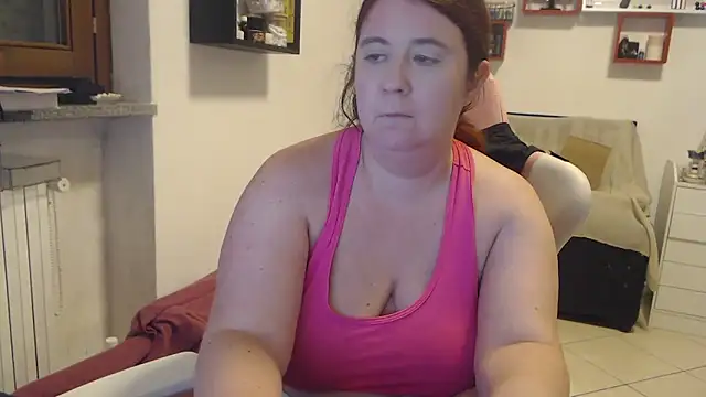 Snapshot of valerysexy chatting on September 19, 9:03 pm valerysexy online show from September 19, 9:03 pm