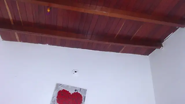 Amara Red online show from October 28, 11:16 am