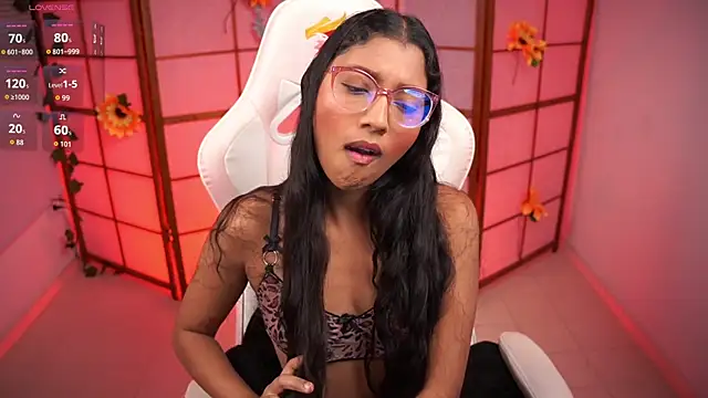 small emilie online show from October 11, 2:09 pm