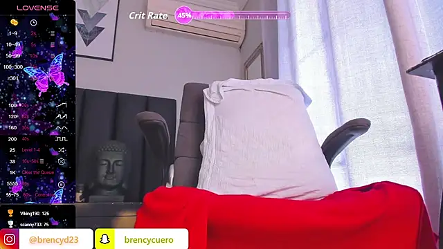 Snapshot of sexual_diamond chatting on October 2, 2:11 pm sexual diamond online show from October 2, 2:11 pm