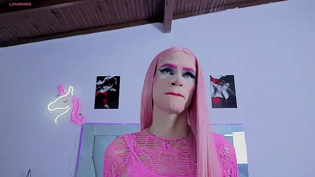 Snapshot of money_Ts_ chatting on September 24, 1:15 am money Ts online show from September 24, 1:15 am