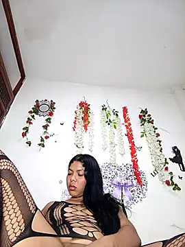 Snapshot of Diora_Squirt_juicy chatting on September 19, 4:11 am Diora Squirt juicy online show from September 19, 4:11 am