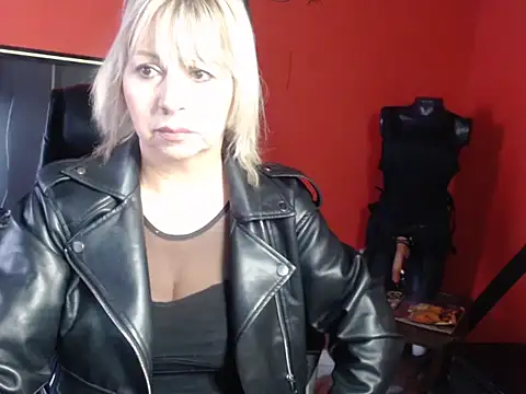 KLOE PIELL online show from March 30, 7:46 pm