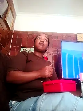 Snapshot of Amberbela chatting on September 17, 8:23 am Amberbela online show from September 17, 8:23 am