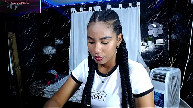 Hillary queen online show from October 6, 12:55 pm