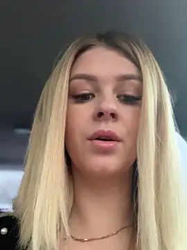 Love Bri online show from December 2, 9:22 am