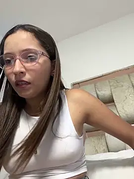 Snapshot of Penelope-Hot chatting on October 17, 9:29 pm Penelope-Hot online show from October 17, 9:29 pm