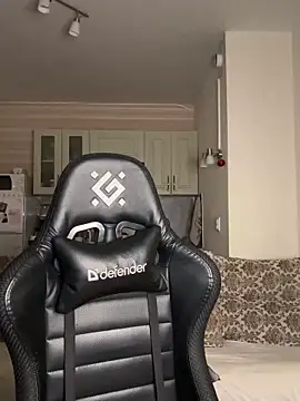 SkyBriii online show from October 25, 8:37 pm