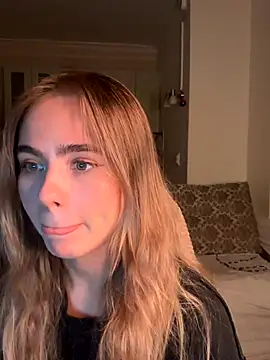 SkyBriii online show from September 28, 7:30 pm