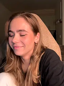 SkyBriii online show from October 12, 6:54 pm