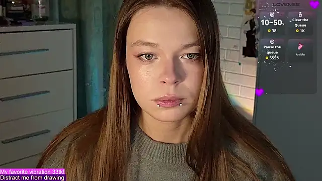 Snapshot of ValBae chatting on October 1, 8:36 pm ValBae online show from October 1, 8:36 pm