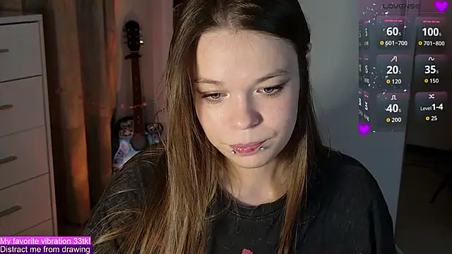 Snapshot of ValBae chatting on September 25, 7:34 pm ValBae online show from September 25, 7:34 pm