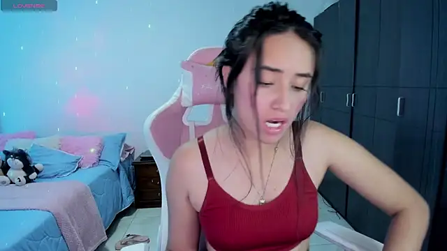 Snapshot of Tinylottie chatting on October 24, 4:03 pm Tinylottie online show from October 24, 4:03 pm