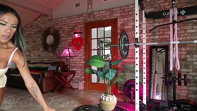 LushianaFitness online show from May 21, 6:39 pm