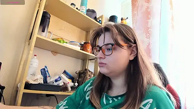 Seductive She Wolf online show from March 13, 2:40 pm