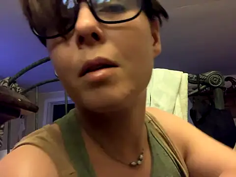 CUMFOREVERY1nTitTiES2 online show from November 24, 10:56 pm