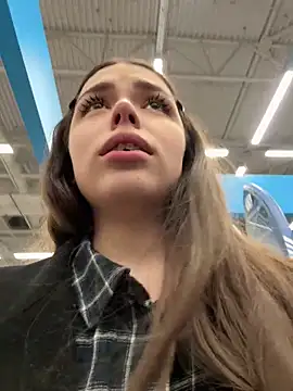 pantyless online show from April 8, 12:13 am