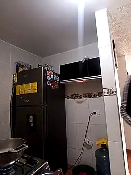 Snapshot of Bonny_Klote chatting on October 6, 6:56 pm Bonny Klote online show from October 6, 6:56 pm