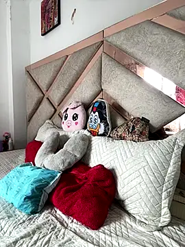 Snapshot of Karla-sexy01 chatting on September 10, 1:22 pm Karla-sexy01 online show from September 10, 1:22 pm