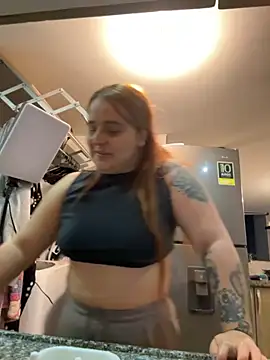 Snapshot of evy_orange1 chatting on September 26, 12:52 am evy orange1 online show from September 26, 12:52 am