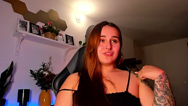 evy orange1 online show from March 14, 3:51 am