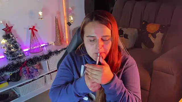 evy orange1 online show from December 20, 5:22 am