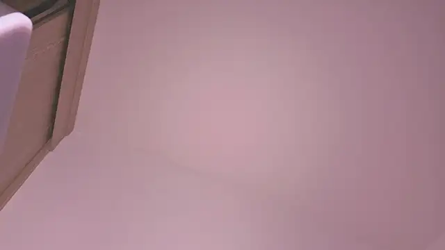 Snapshot of evy_orange1 chatting on October 21, 12:58 am evy orange1 online show from October 21, 12:58 am