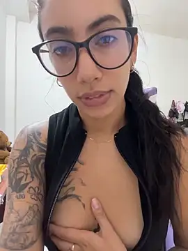 Heratemporal online show from March 12, 2:31 pm