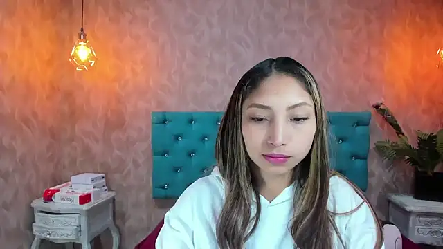 Snapshot of MadelineDoll chatting on September 25, 1:10 pm MadelineDoll online show from September 25, 1:10 pm