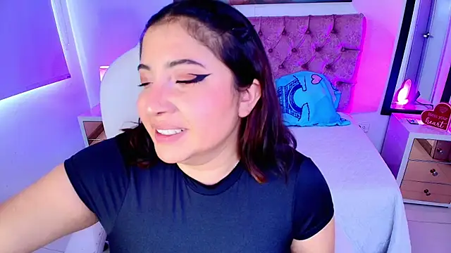 Snapshot of Emma_monserrat chatting on October 8, 7:40 pm Emma monserrat online show from October 8, 7:40 pm