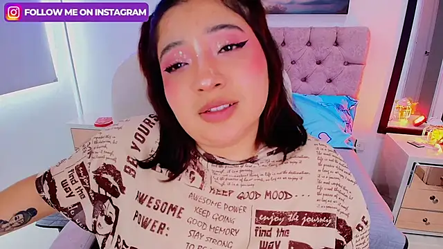 Snapshot of Emma_monserrat chatting on September 19, 9:03 pm Emma monserrat online show from September 19, 9:03 pm