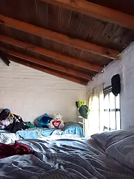 Viudanegraa online show from April 24, 12:30 pm