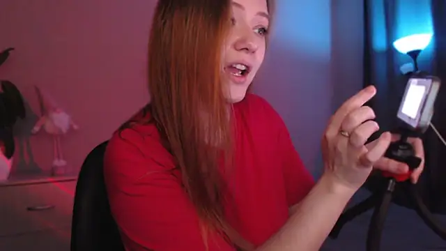 SarahSweetie online show from November 5, 3:39 pm