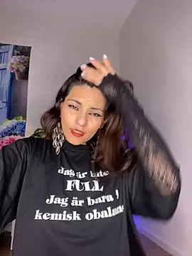 Chanel shaw online show from October 21, 8:24 pm