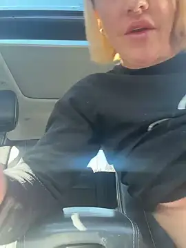 camdanz777 online show from September 30, 5:51 pm