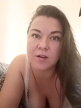 LunikaLunaX online show from February 2, 9:52 am