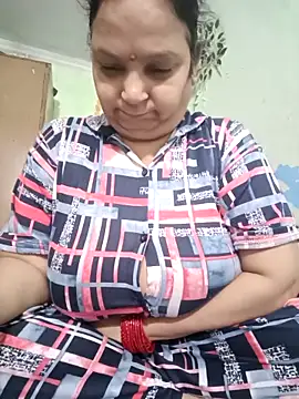 Snapshot of Kavya_kapoor chatting on November 1, 6:50 am Kavya kapoor online show from November 1, 6:50 am