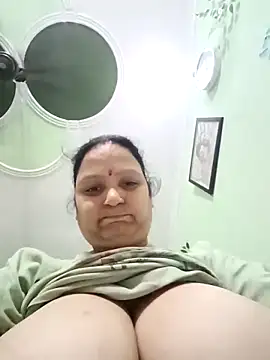 Snapshot of Kavya_kapoor chatting on October 8, 5:39 pm Kavya kapoor online show from October 8, 5:39 pm