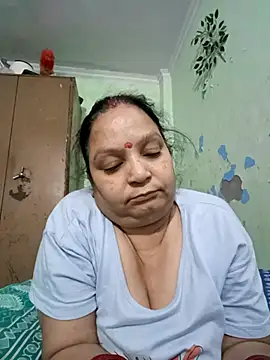 Snapshot of Kavya_kapoor chatting on October 22, 8:41 am Kavya kapoor online show from October 22, 8:41 am