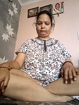 Snapshot of Kavya_kapoor chatting on October 10, 1:54 am Kavya kapoor online show from October 10, 1:54 am