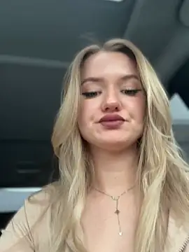 Devill Angel  online show from January 18, 10:11 am