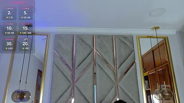 Snapshot of Lola_King chatting on October 10, 7:52 pm Lola King online show from October 10, 7:52 pm