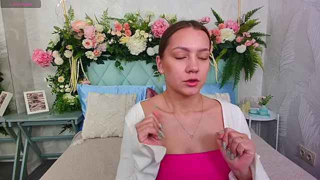 AliceBrayan online show from February 2, 5:23 pm