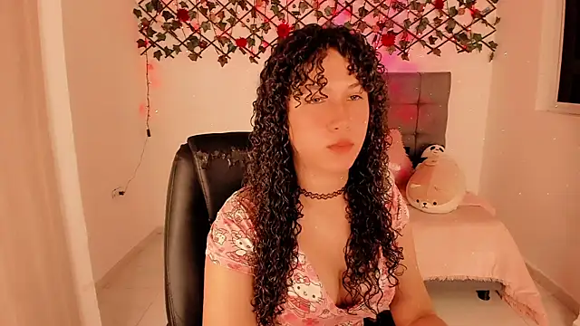 Lilith Miller21 online show from January 13, 9:30 pm