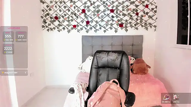 Lilith Miller21 online show from December 21, 9:08 pm