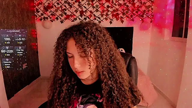 Lilith Miller21 online show from September 29, 8:25 pm