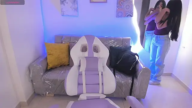 Charlotte cowell sub1  online show from November 11, 4:15 pm