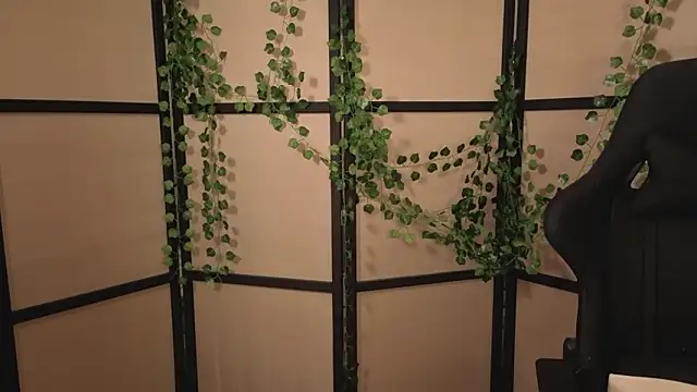 Diana Flower online show from March 26, 3:36 pm