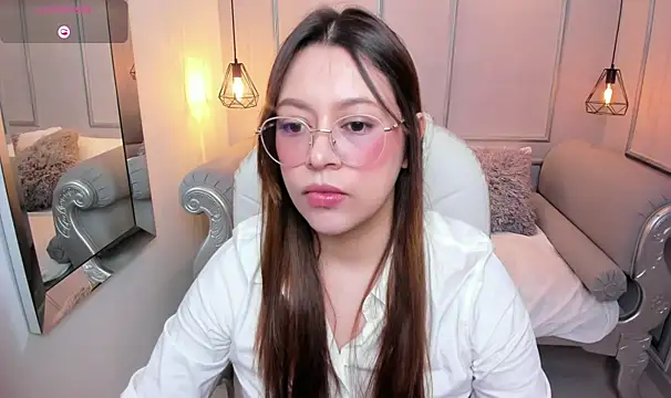 Snapshot of Lanna18 chatting on October 3, 12:21 pm Lanna18 online show from October 3, 12:21 pm