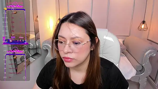 Snapshot of Lanna18 chatting on September 22, 11:52 am Lanna18 online show from September 22, 11:52 am